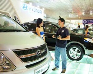 Vay ngân hàng mua xe thủ tục đơn giản, lãi suất